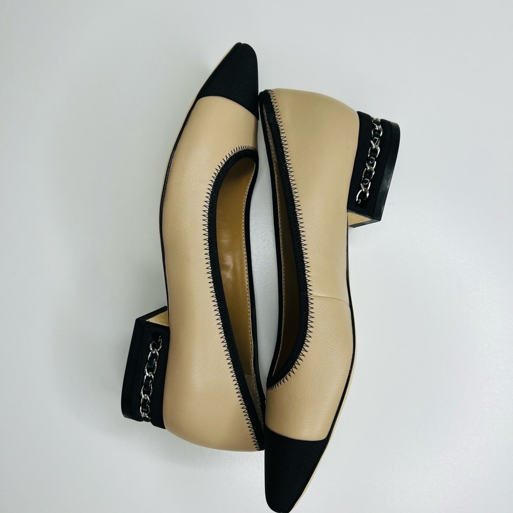 Vaneli Two-Tone Beige and Black Flats - Picture 5 of 7